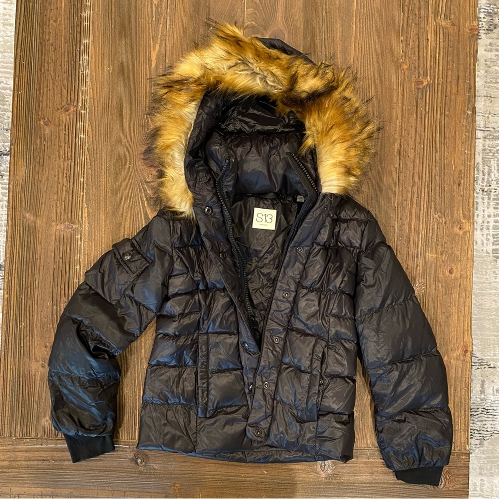 S13 size 10 girls black puffer with faux fur hood trim.